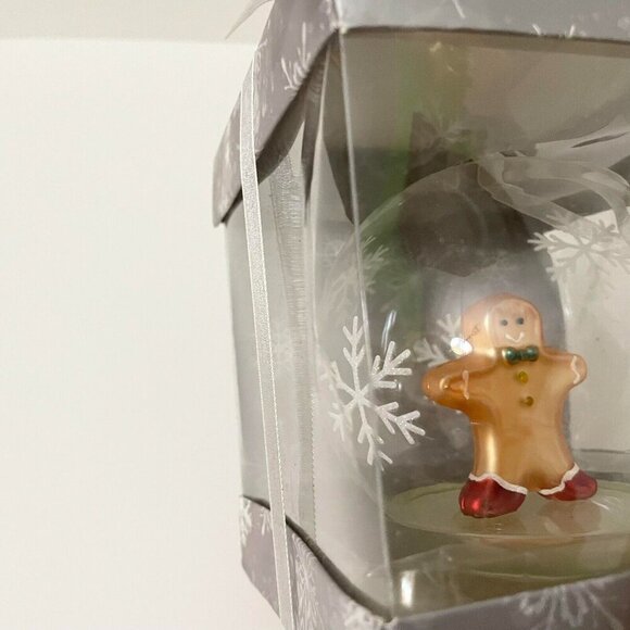 Schurman Retail Group Gingerbread Man Glass Ornament Flaws to Box - Picture 13 of 16